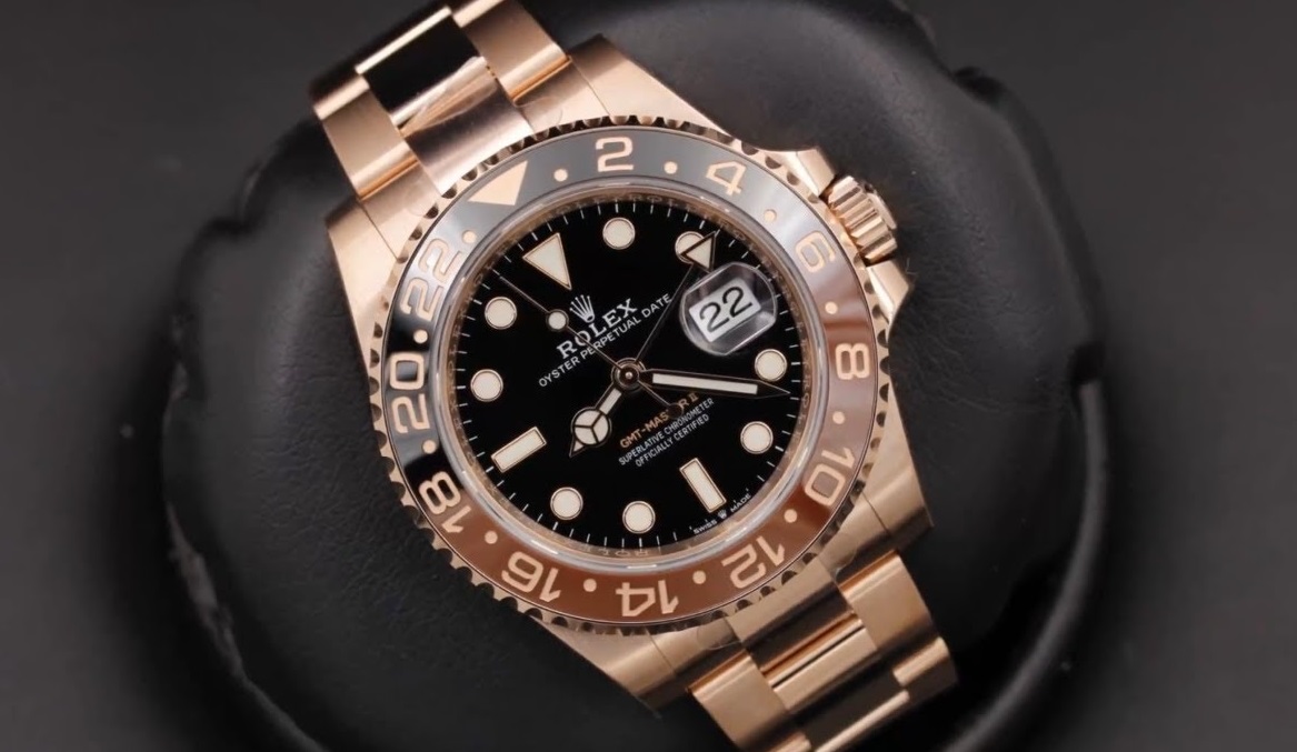 Rolex GMT-Master II 126715CHNR fake watch